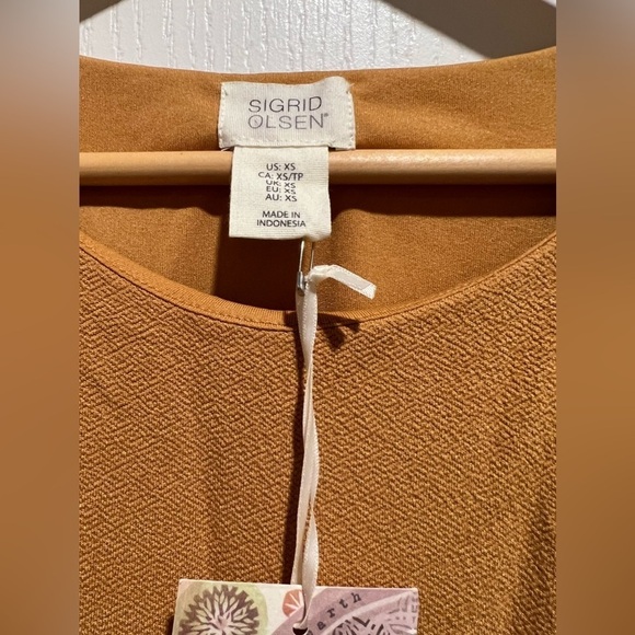 New with tags!!!  Ultra Soft and comfortable mustard color dress size XS - Picture 6 of 11